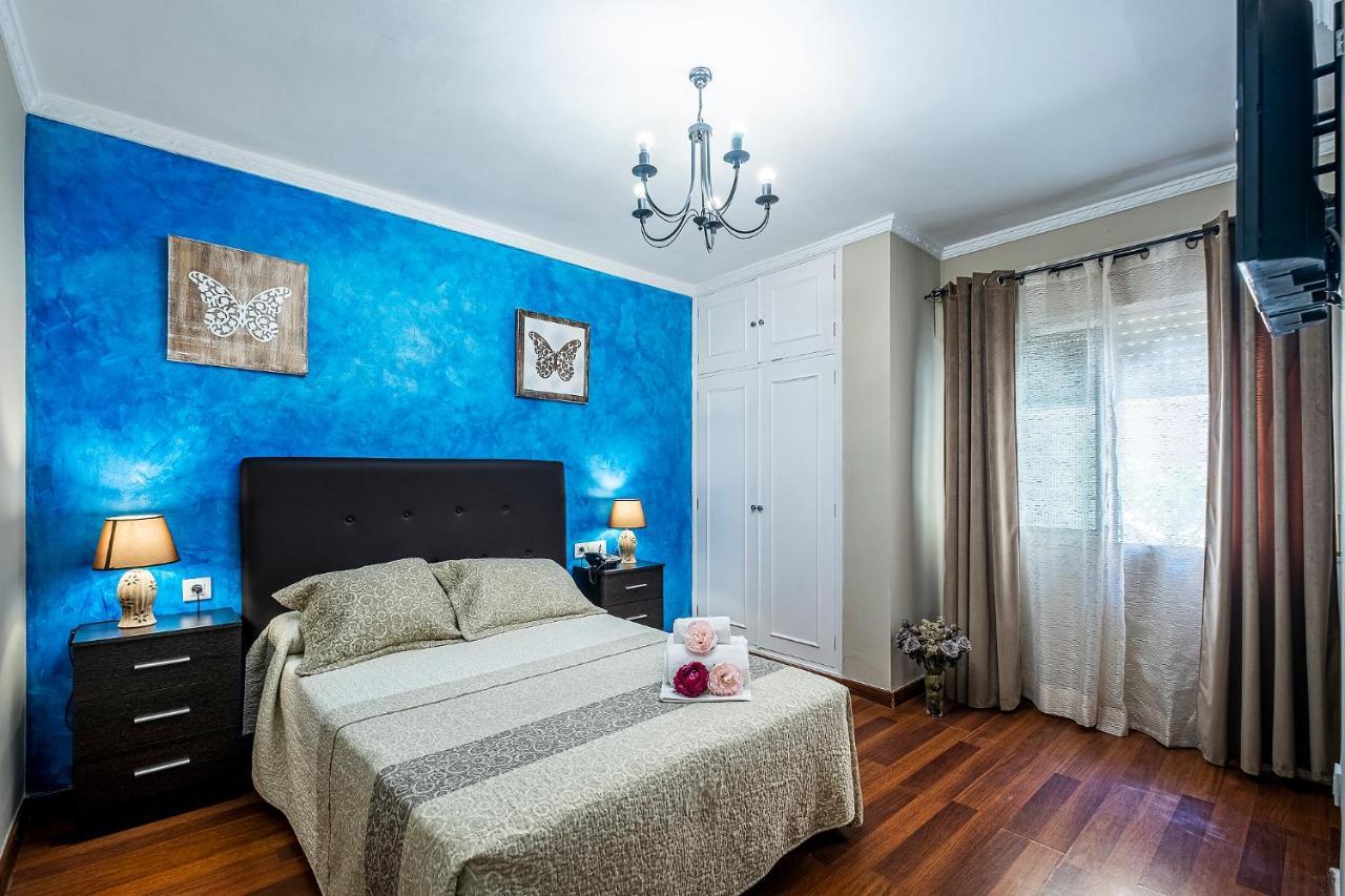 Hotel Gines Luaran gambar
